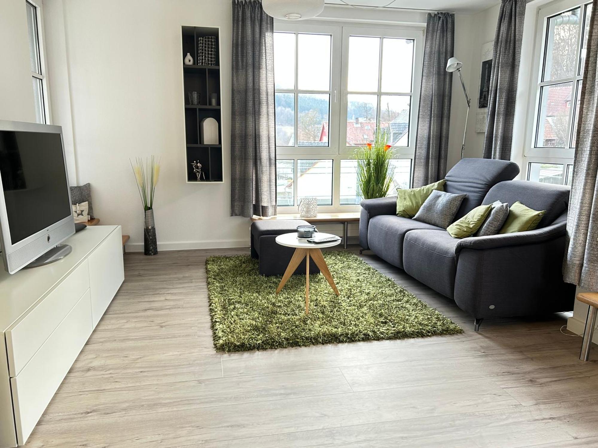 Grosszuegiges Helles Penthouse -Komplette Etage- Mit Balkon Und Stellplatz In Ruhiger Lage Kulmbach Kültér fotó