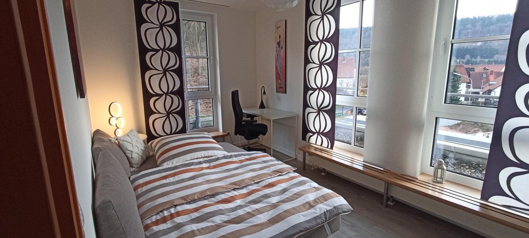 Grosszuegiges Helles Penthouse -Komplette Etage- Mit Balkon Und Stellplatz In Ruhiger Lage Kulmbach Kültér fotó