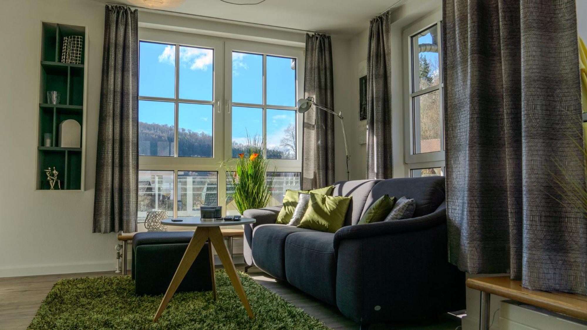 Grosszuegiges Helles Penthouse -Komplette Etage- Mit Balkon Und Stellplatz In Ruhiger Lage Kulmbach Kültér fotó