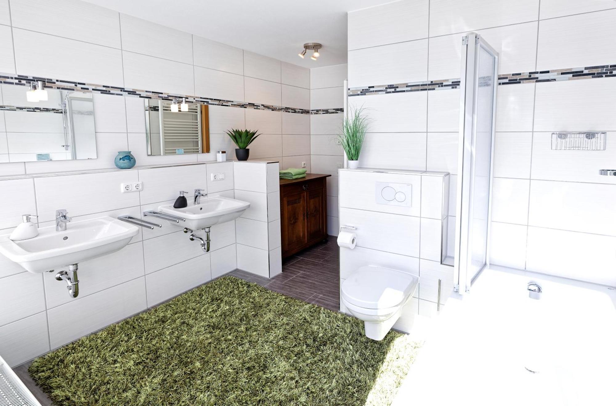 Grosszuegiges Helles Penthouse -Komplette Etage- Mit Balkon Und Stellplatz In Ruhiger Lage Kulmbach Kültér fotó
